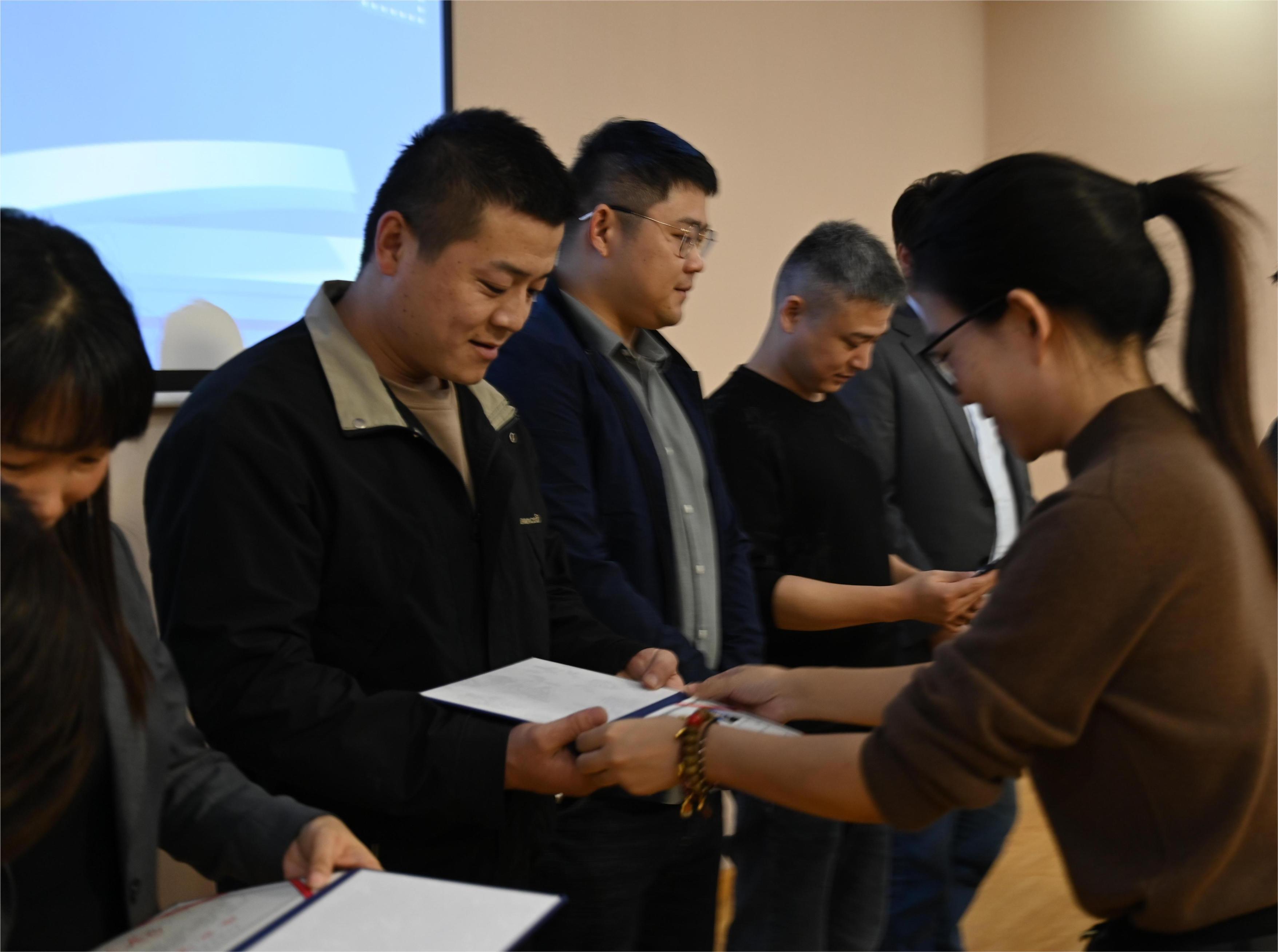 兴发xf(中国区)游戏有限公司
